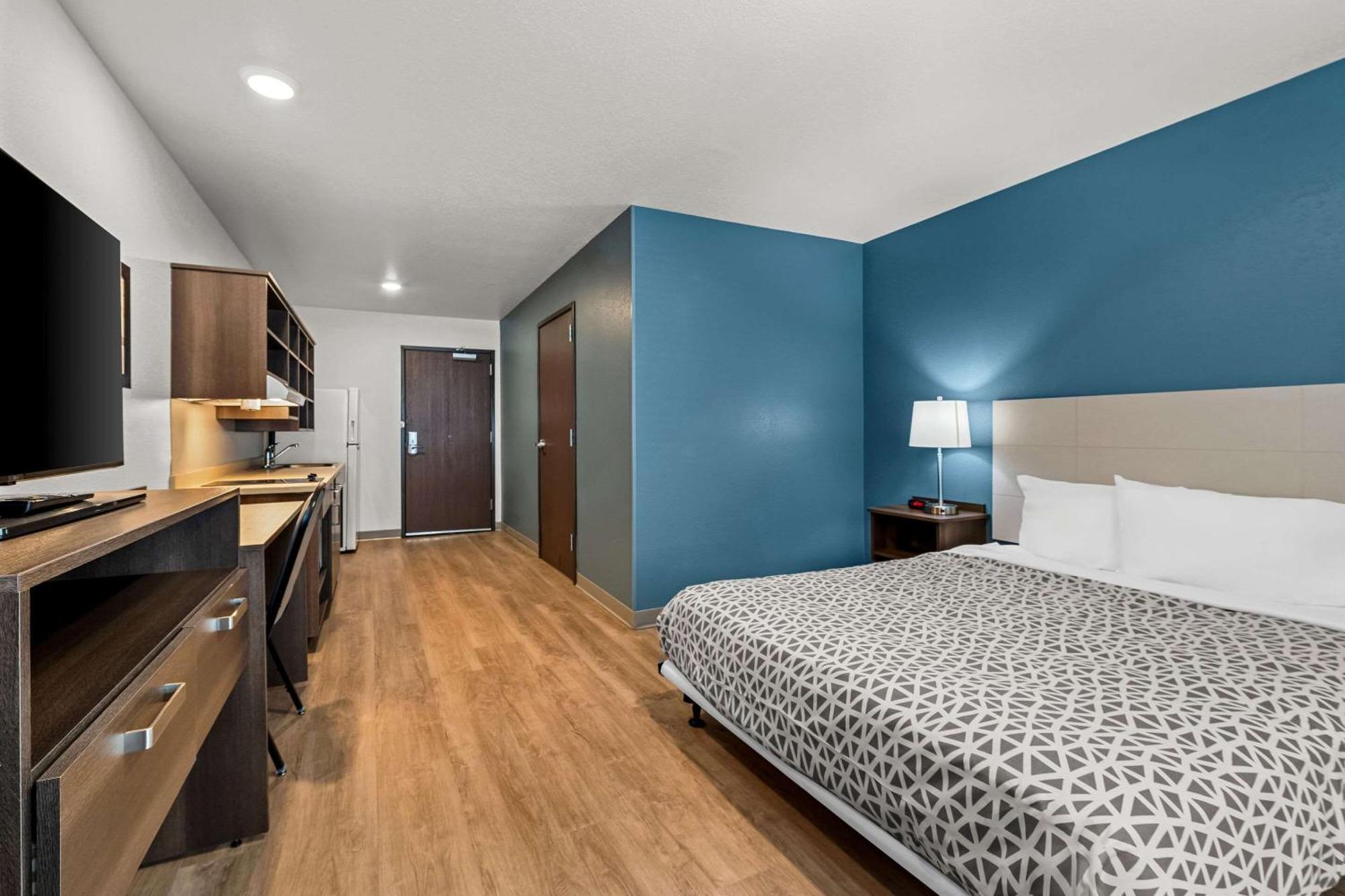 Woodspring Suites Loves Park - Rockford Exterior photo