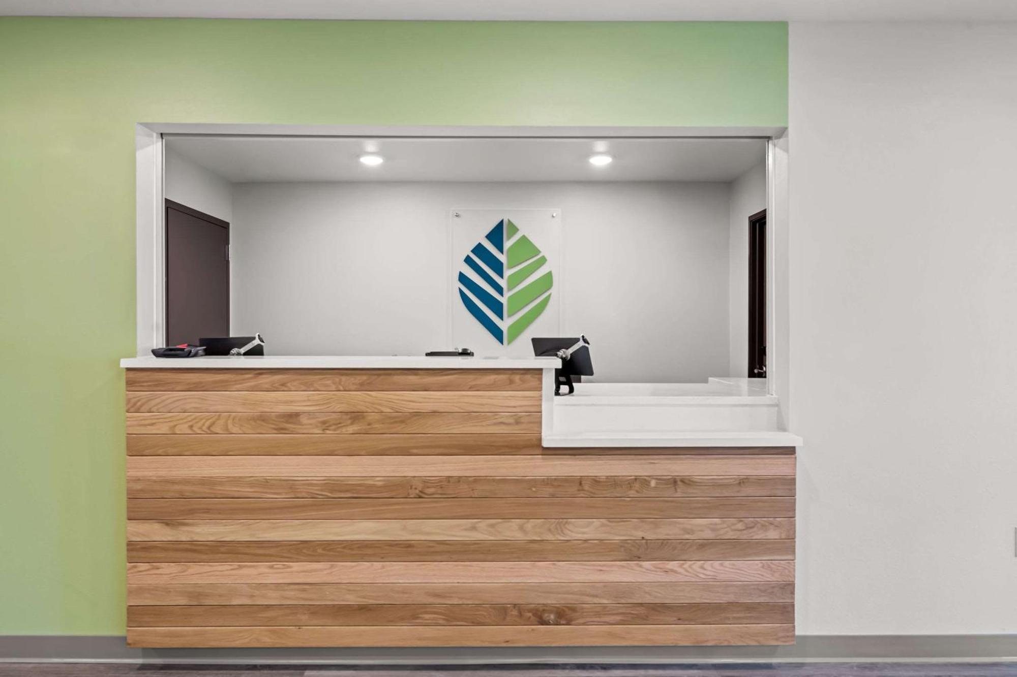 Woodspring Suites Loves Park - Rockford Exterior photo